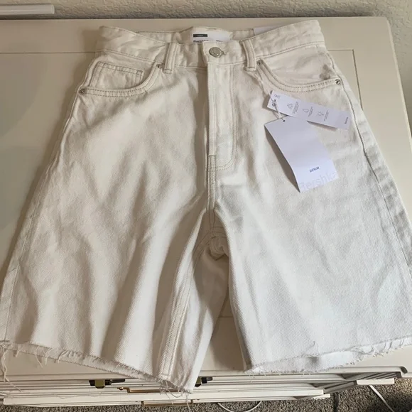 Super cute denim white shorts! Message for offers:) - Picture 1 of 4